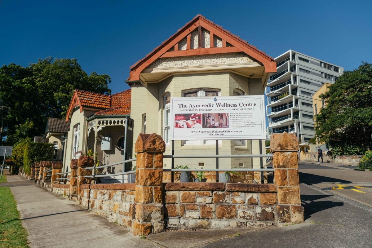 Exterior Main 1