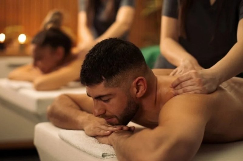 couples massage 1