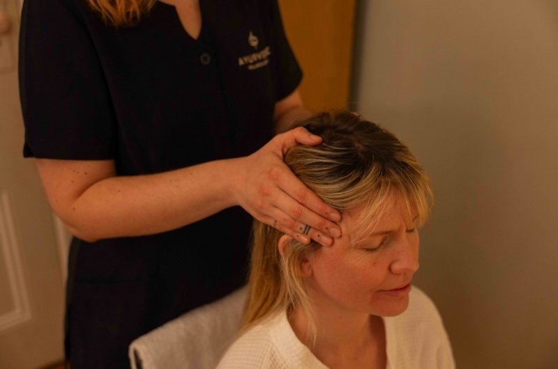 indian head massage 4
