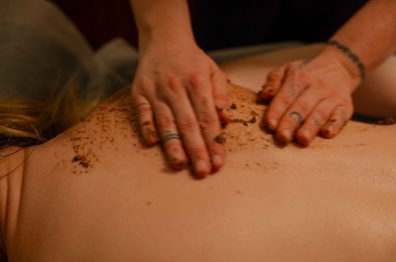 udvartana massage 2